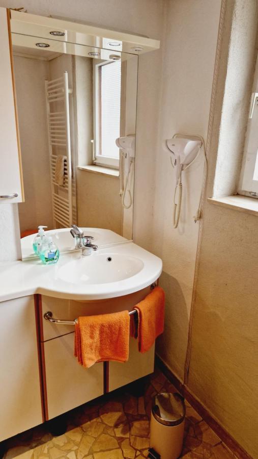 Gasthof Dorfschenke Stall エクステリア 写真